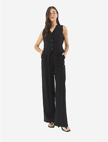 Conjunto coord de duas peças com colete de decote em v e calças de perna larga lucci