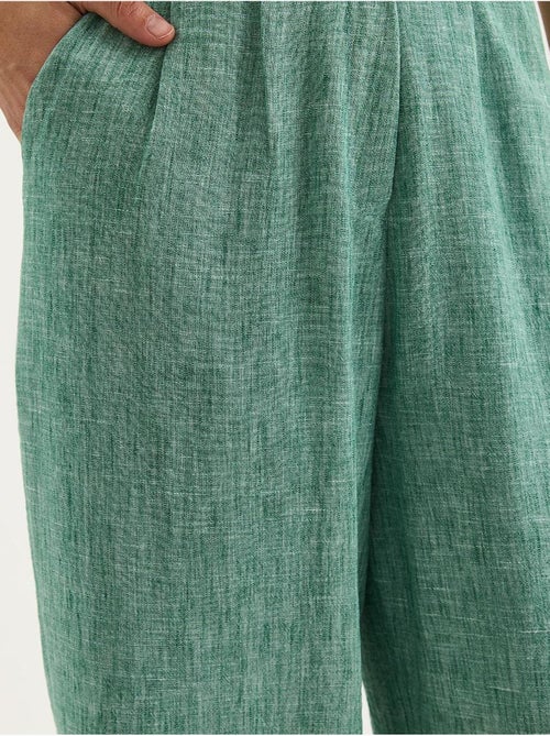 Conjunto coord de duas peças com colete de decote em v e calças de perna larga lucci - Kiabi Conjunto coord de duas peças com colete de decote em v e calças de perna larga lucci - Kiabi