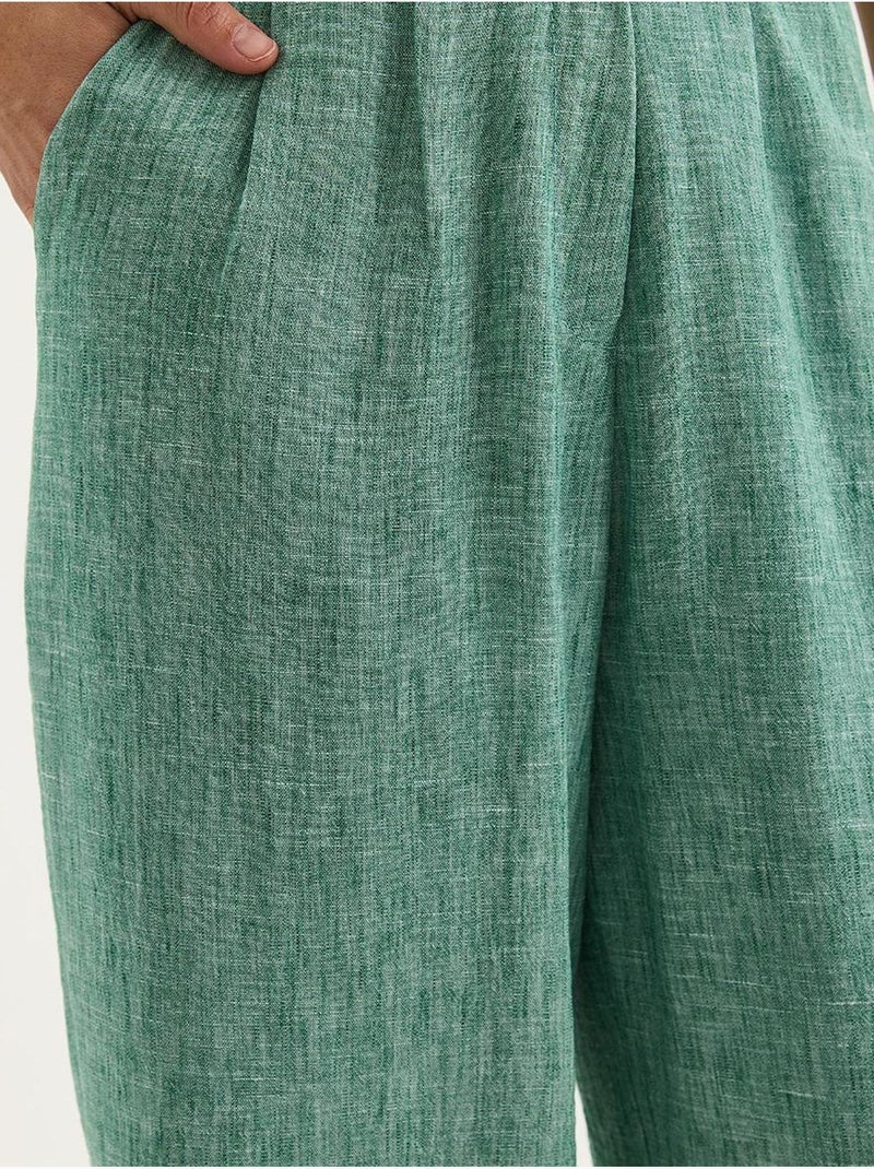 Conjunto coord de duas peças com colete de decote em v e calças de perna larga lucci Verde - Kiabi
