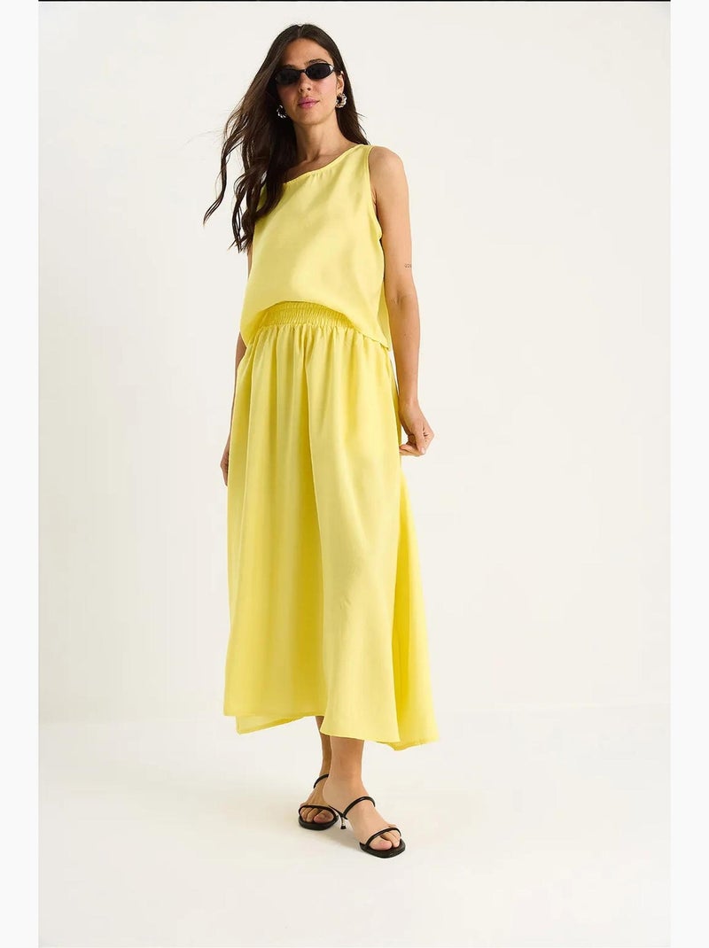 Conjunto coordenado com top sem mangas de decote redondo e saia midi lucci Amarelo-limão - Kiabi