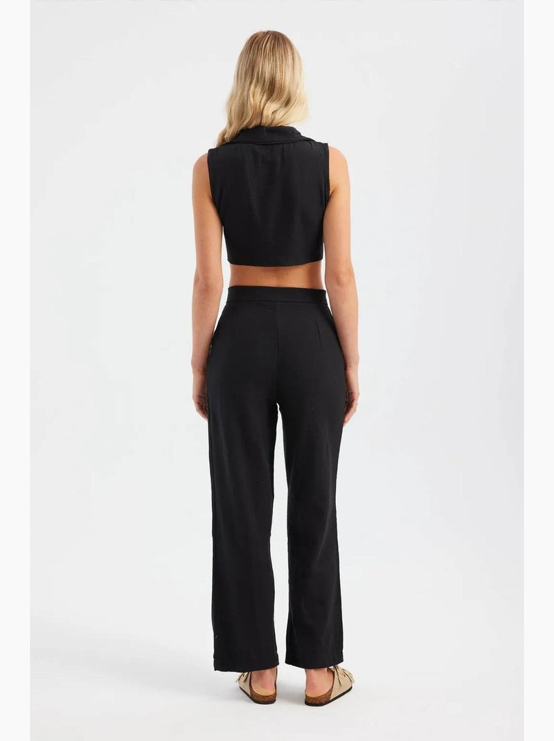 Conjunto coordenado de colete cropped com decote em v e calças plissadas de perna direita hiccup Preto - Kiabi