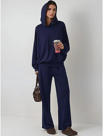 Conjunto coordenado de duas peças com capuz, oversized e cintura subida hiccup