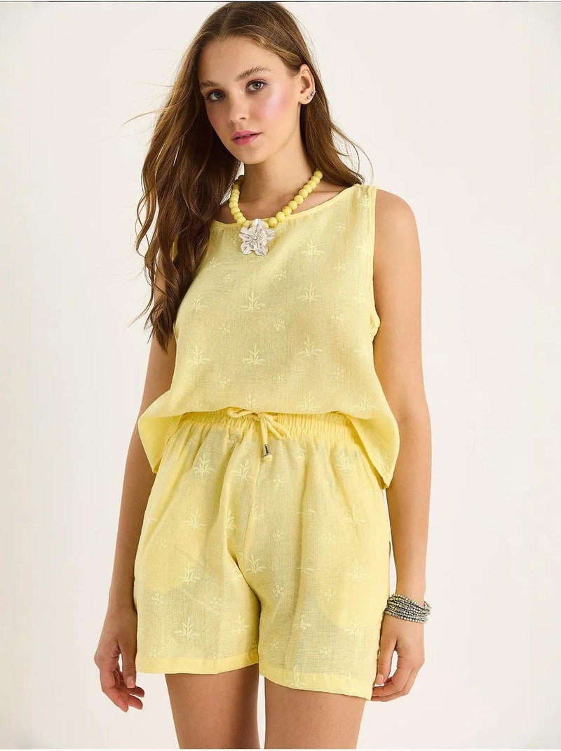 Conjunto coordenado de duas peças curto de cintura subida com fecho de botões lucci Amarelo-limão - Kiabi