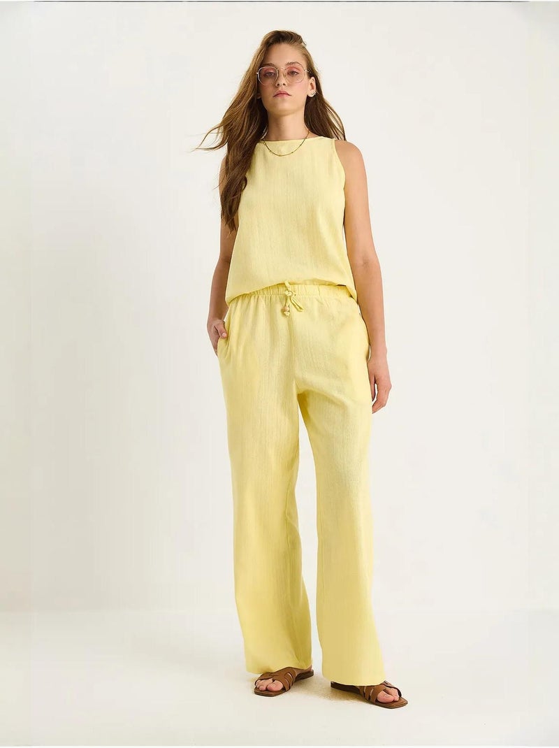 Conjunto coordenado de duas peças em mistura de linho sem mangas com cintura subida lucci Amarelo-limão - Kiabi