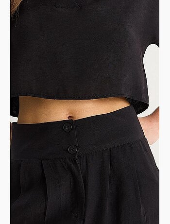 Conjunto coordenado de malha de duas peças com decote em v e calças de perna larga lucci