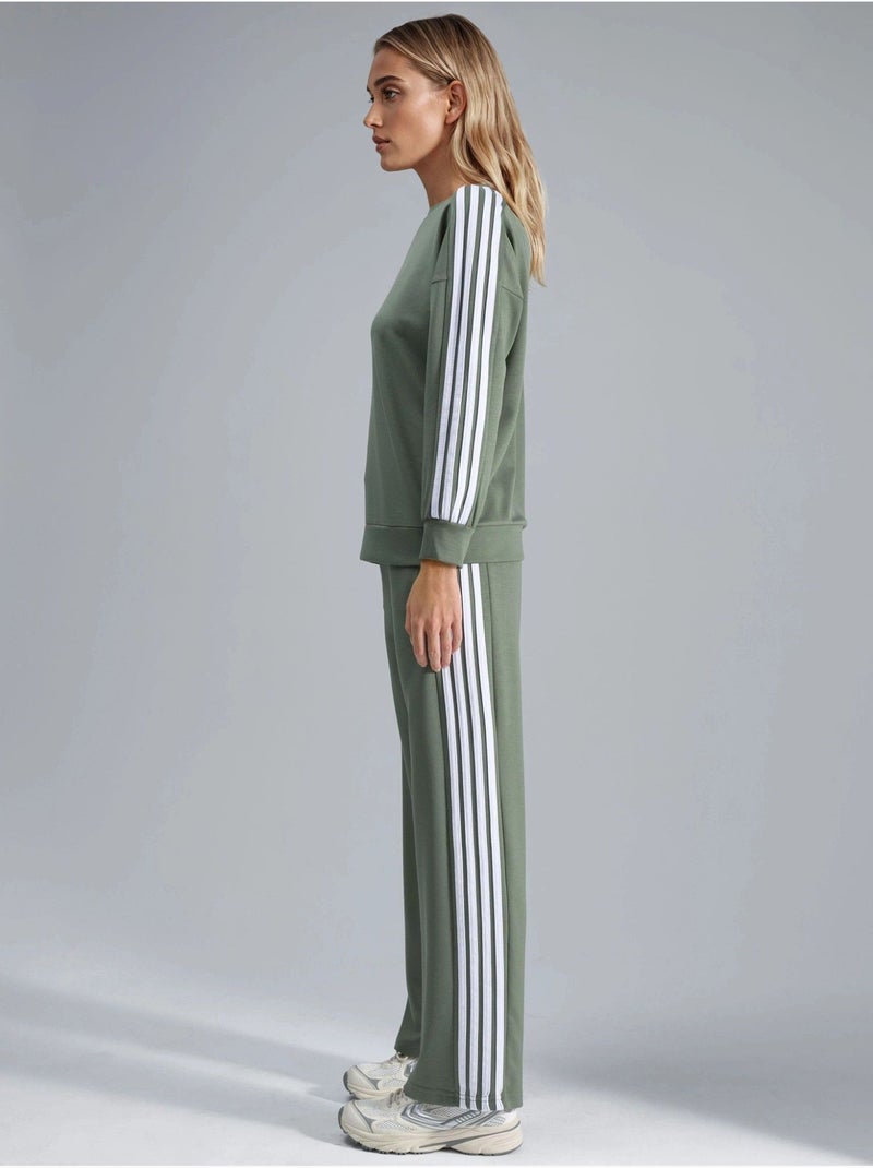 Conjunto coordenado de sweatshirt às riscas com gola redonda e calças de perna reta hiccup Verde cáqui - Kiabi