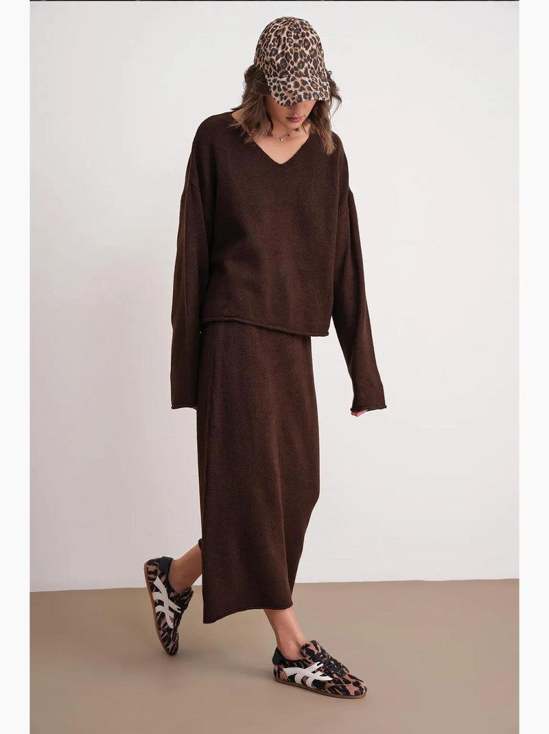 Conjunto coordenado em malha com camisola de decote em v e saia mixray Castanho-escuro - Kiabi