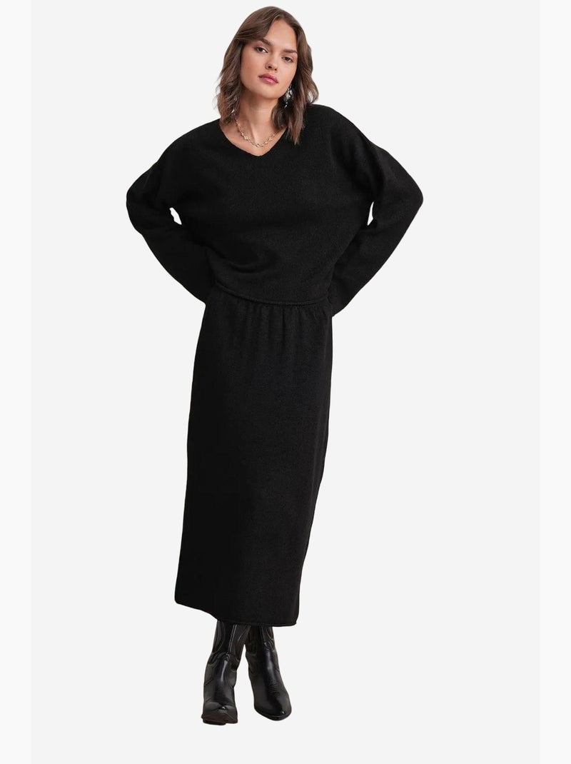 Conjunto coordenado em malha com camisola de decote em v e saia mixray Preto - Kiabi