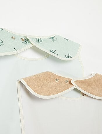 Conjunto de 2 babetes - coleção fácil de vestir