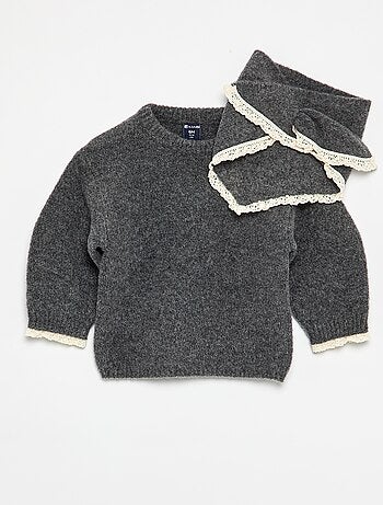 Conjunto de 2 peças - camisola + cachecol com detalhes em macramé