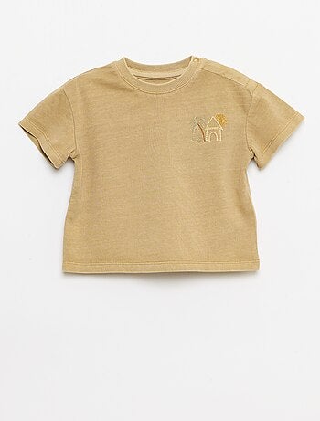 Conjunto de 2 peças: t-shirt bordada + calções