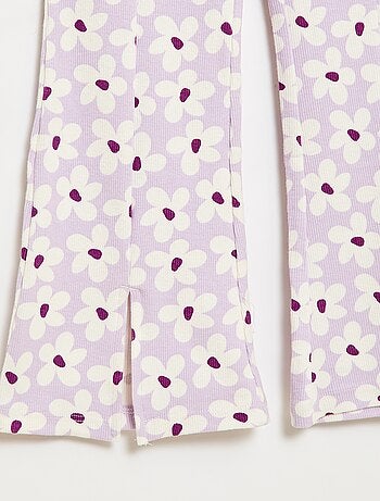 Conjunto de 2 peças T-shirt e calças flare