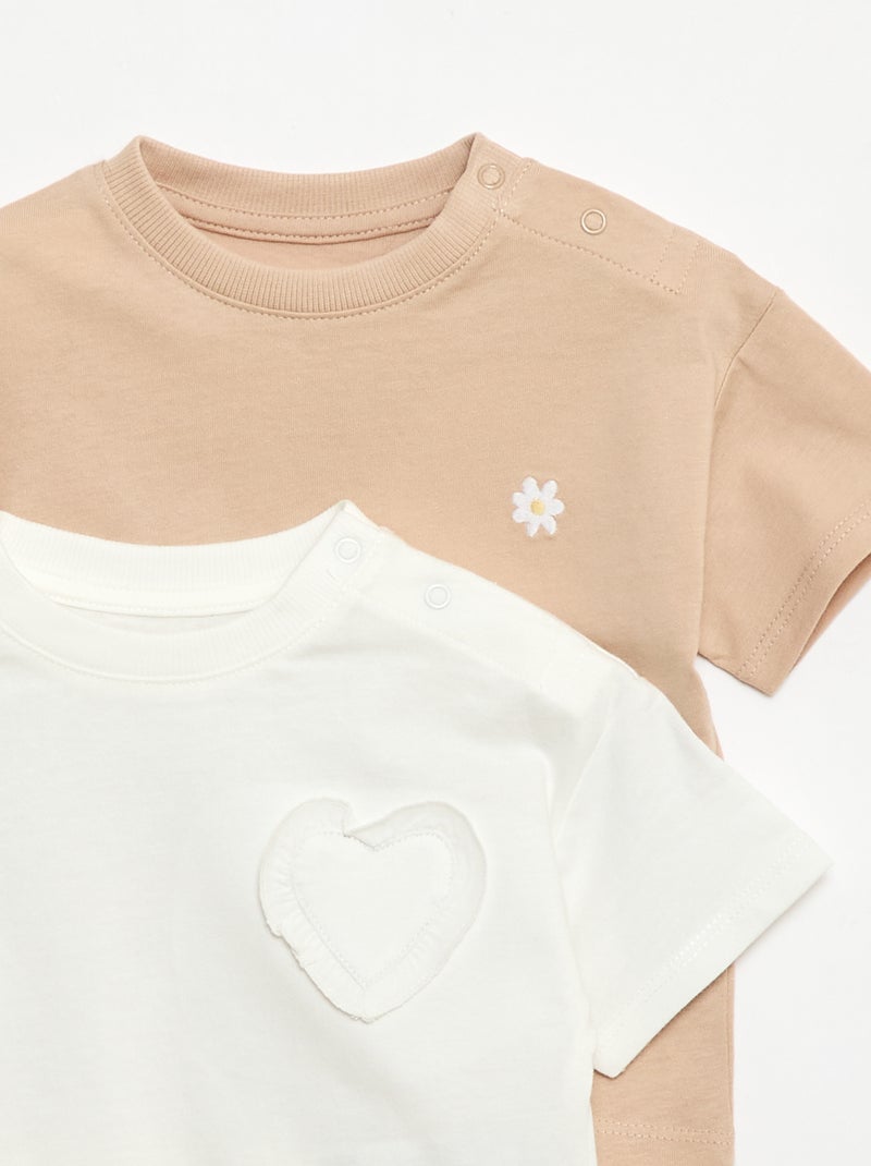 Conjunto de 2 T-shirts com detalhe no peito Bege - Kiabi