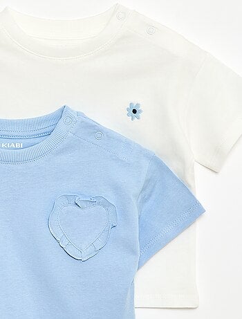 Conjunto de 2 T-shirts com detalhe no peito