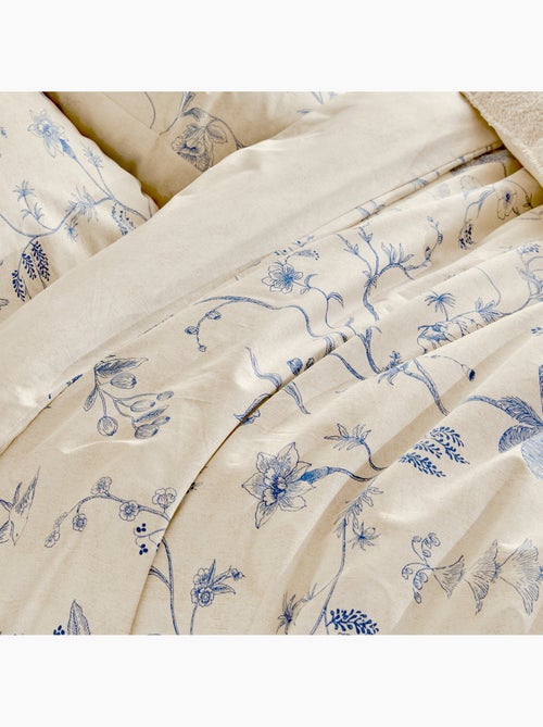 Conjunto de 3 peças de roupa de cama com estampado de inspiração japonesa: capa + fronhas - Kiabi Conjunto de 3 peças de roupa de cama com estampado de inspiração japonesa: capa + fronhas - Kiabi