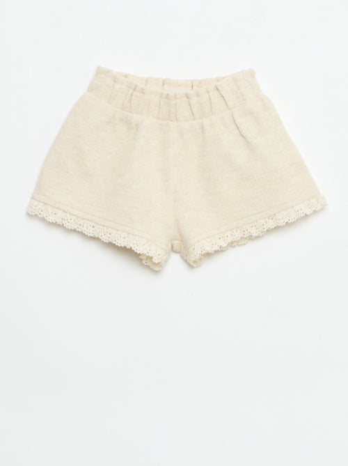 Conjunto de 3 peças em malha canelada - calções + t-shirt + chapéu de balde - Kiabi