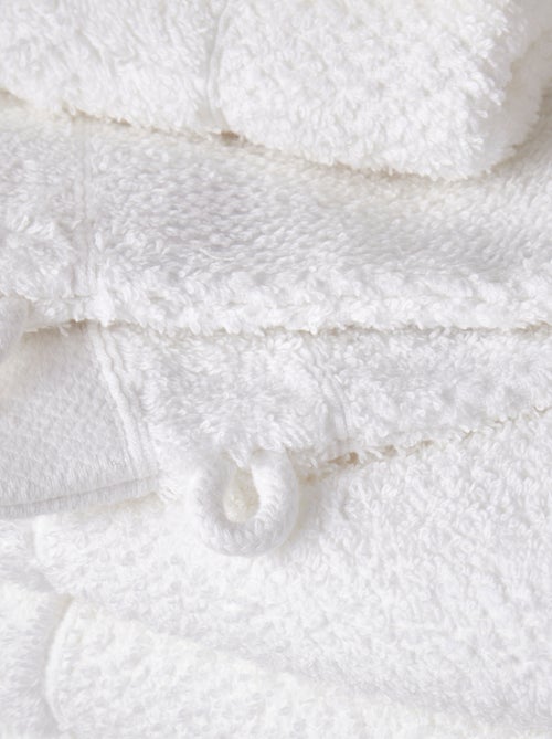 Conjunto de banho - 8 peças - Kiabi