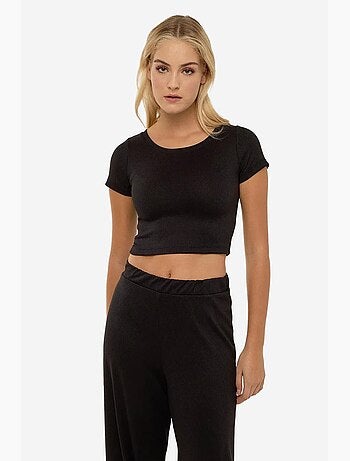 Conjunto de blusa cropped de malha e calças com cinto elástico hiccup