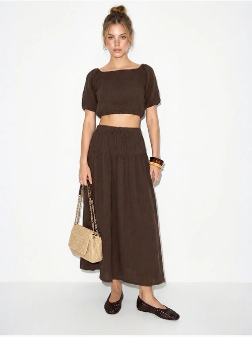 Conjunto de blusa e saia midi em seersucker de algodão lucci - Kiabi Conjunto de blusa e saia midi em seersucker de algodão lucci - Kiabi