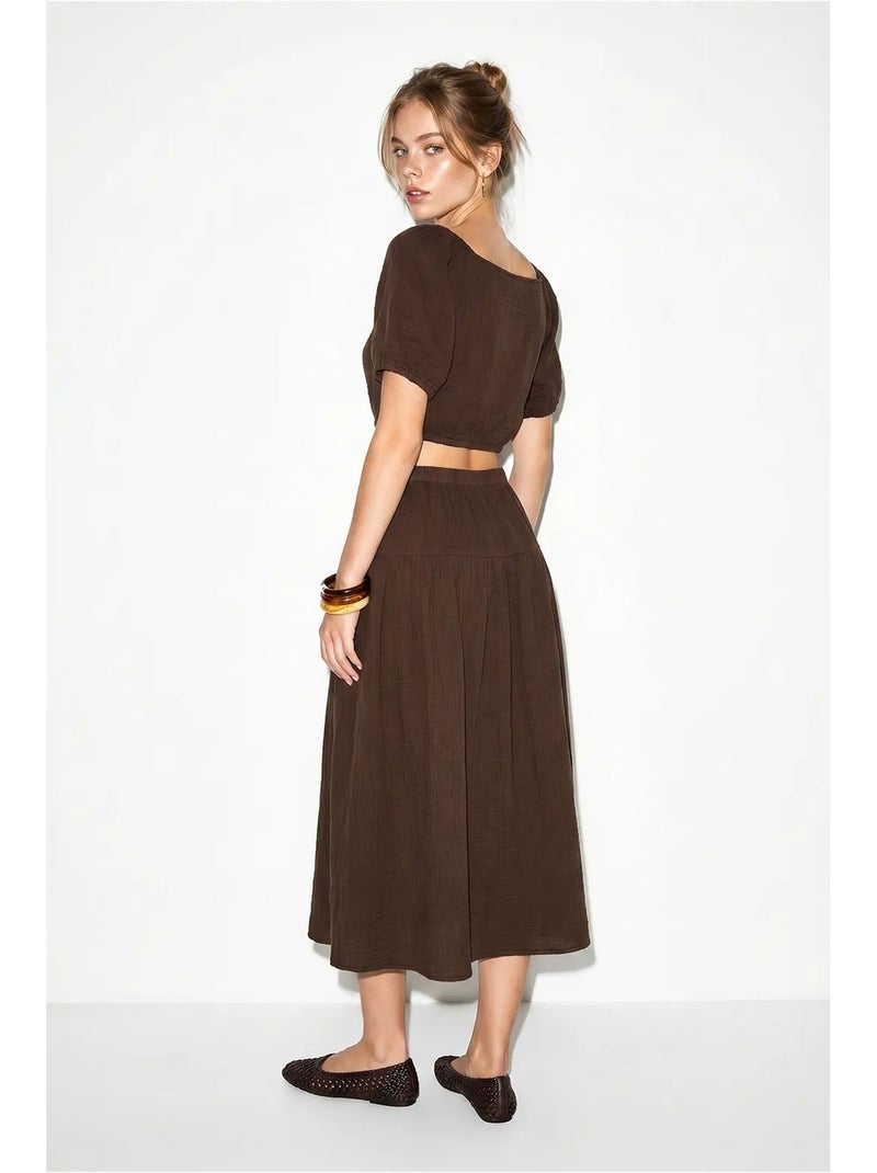 Conjunto de blusa e saia midi em seersucker de algodão lucci Castanho - Kiabi