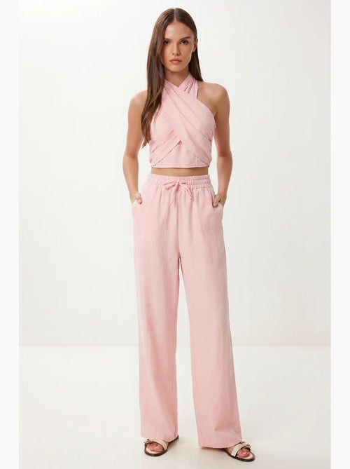 Conjunto de blusa halter e calças de perna larga istanbul - Kiabi Conjunto de blusa halter e calças de perna larga istanbul - Kiabi