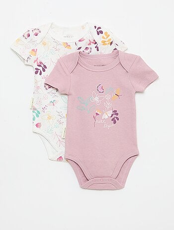 Conjunto de bodies de manga curta