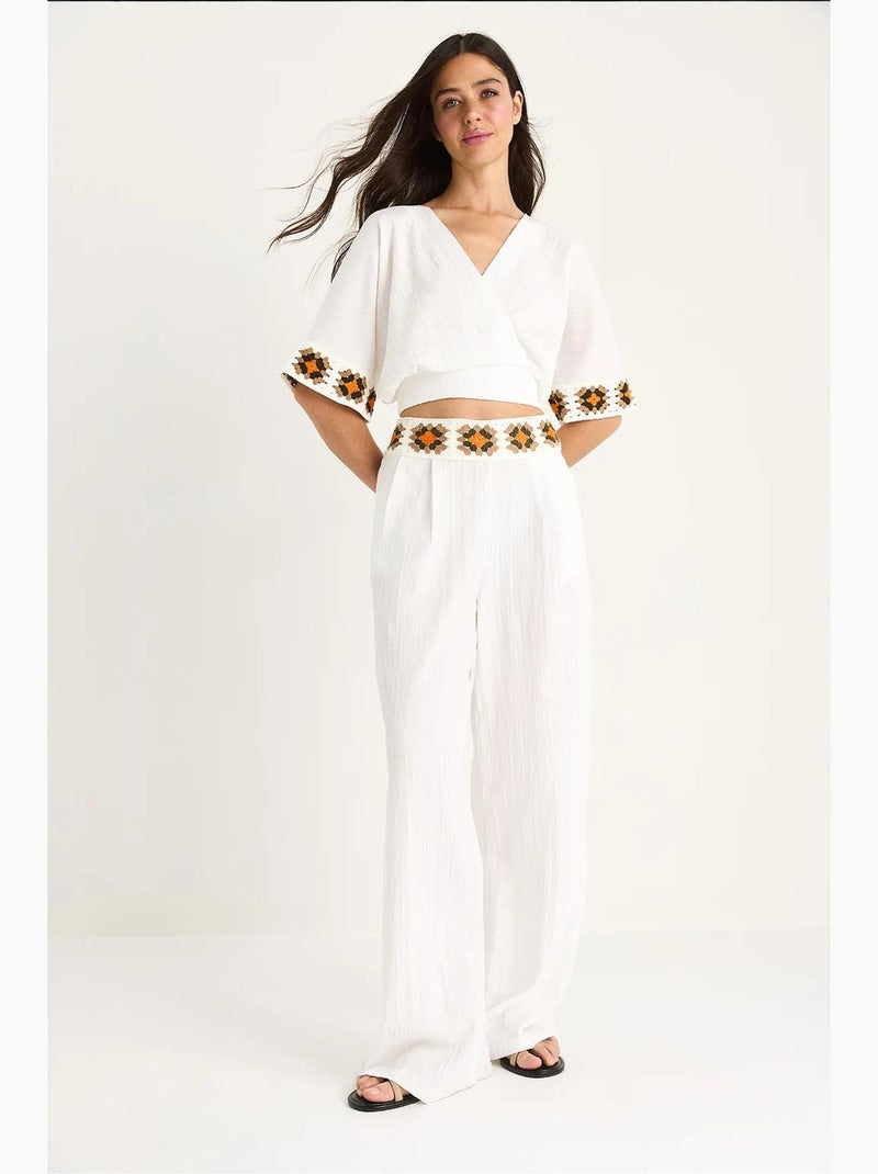 Conjunto de calças curtas de cintura subida com gola cruzada e cinto bianco knit detail lucci Branco - Kiabi
