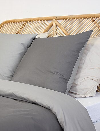 Conjunto de cama + 2 fronhas de algodão liso 240x220 - 260x240