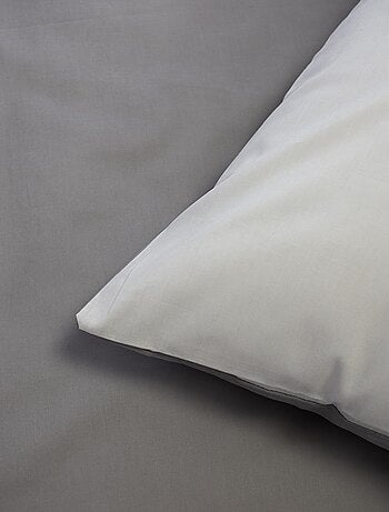 Conjunto de cama + 2 fronhas de algodão liso 240x220 - 260x240