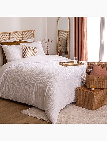 Conjunto de cama de 3 peças com riscas plissadas