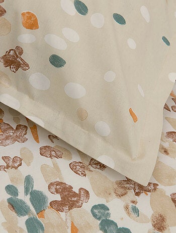 Conjunto de cama em algodão com padrão floral estilizado, incluindo fronhas