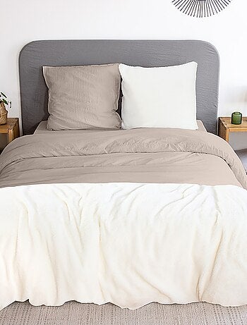 Conjunto de cama em duas cores - Casal