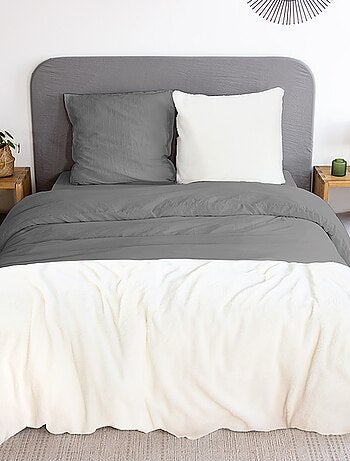 Conjunto de cama em duas cores - Casal