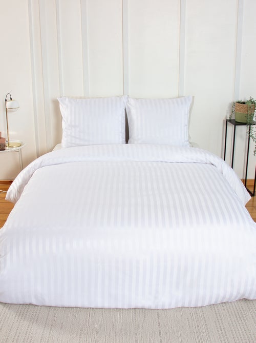 Conjunto de cama para 1 ou 2 pessoas em cetim + 2 fronhas - Kiabi