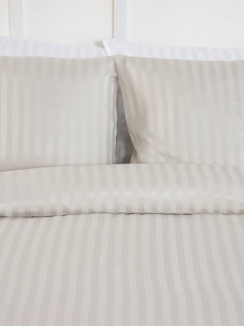 Conjunto de cama para 1 ou 2 pessoas em cetim + 2 fronhas - Kiabi