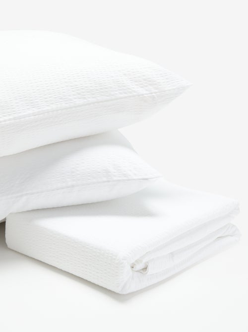 Conjunto de cama para 2 pessoas - 240 x 220 cm em seersucker - Kiabi Conjunto de cama para 2 pessoas - 240 x 220 cm em seersucker - Kiabi