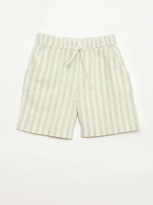 Conjunto de camisa e calções às riscas - Kiabi