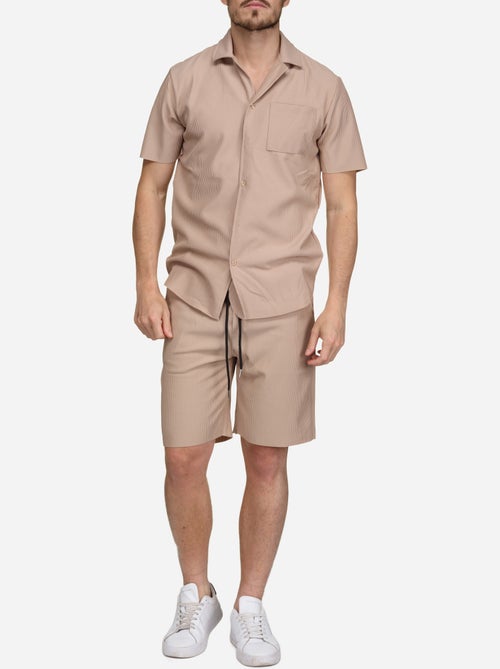Conjunto de camisa e calções texturizados - Frilivin - Kiabi Conjunto de camisa e calções texturizados - Frilivin - Kiabi