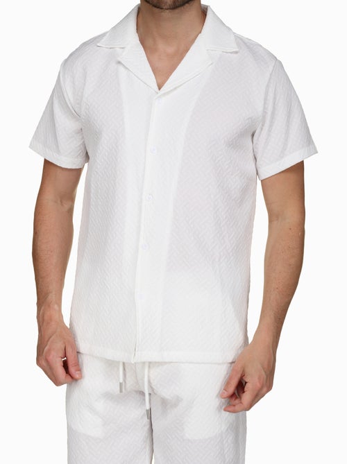Conjunto de camisa e calções texturizados - Frilivin - Kiabi Conjunto de camisa e calções texturizados - Frilivin - Kiabi