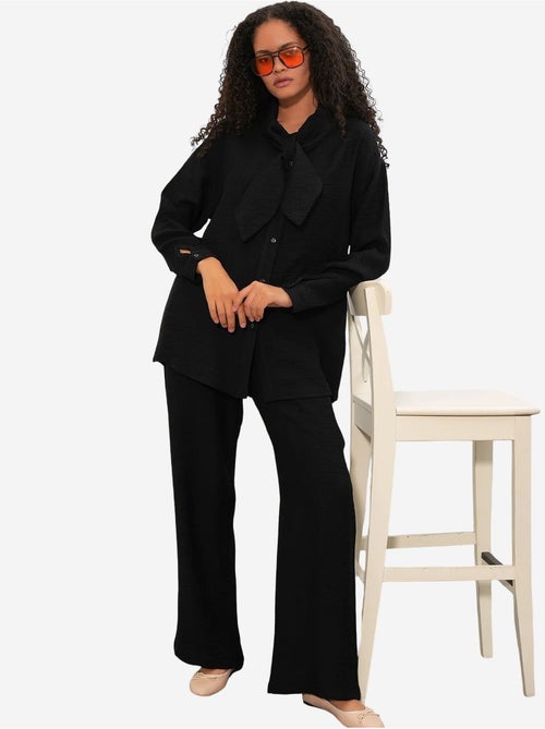 Conjunto de camisa texturizada e calças de perna larga bdart - Kiabi Conjunto de camisa texturizada e calças de perna larga bdart - Kiabi