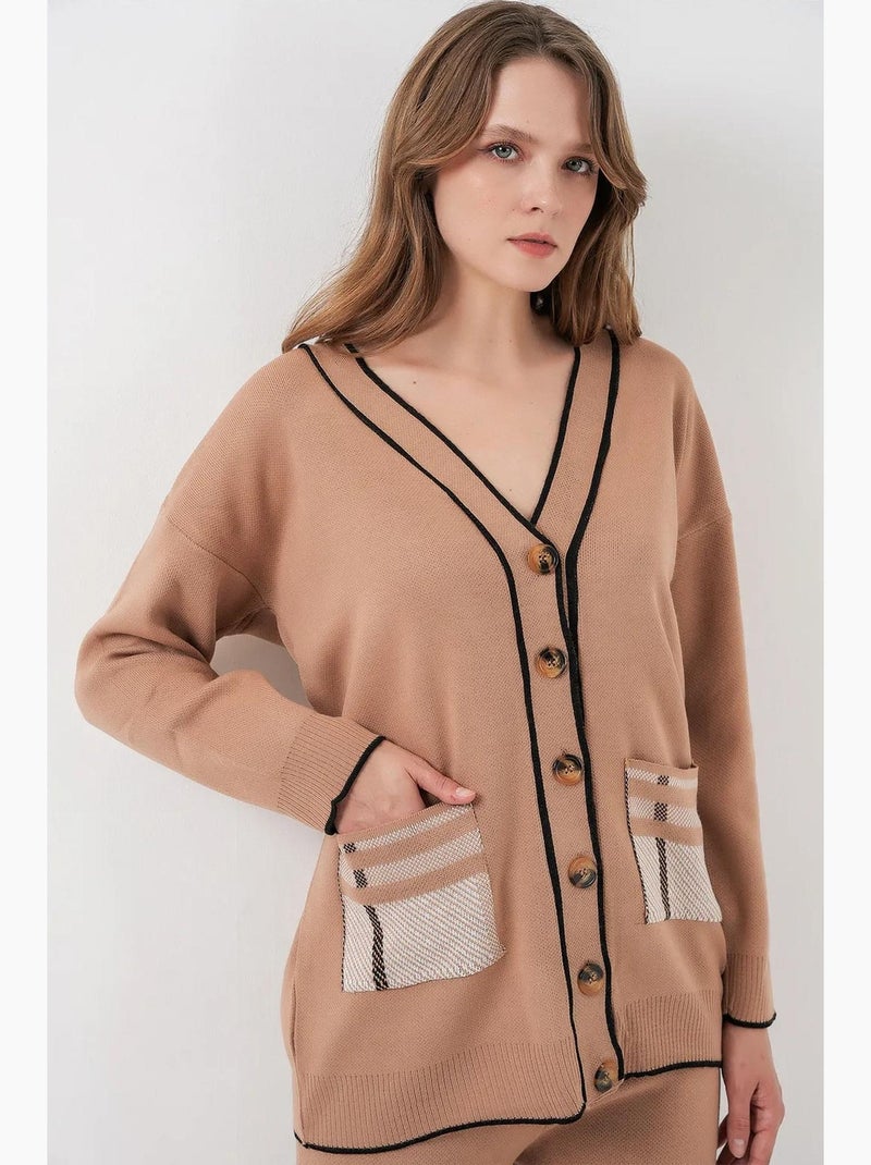 Conjunto de casaco de malha com decote em v com detalhes de bolsos e calças de perna larga bdart Camelo - Kiabi