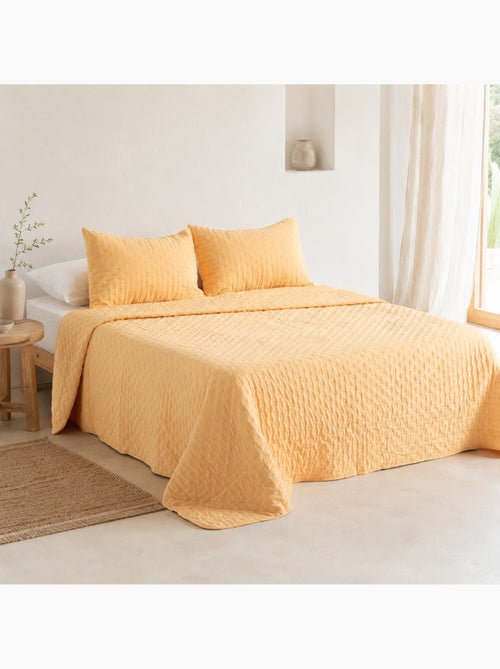 Conjunto de colcha lisa acolchoada com capa de almofada. - Kiabi