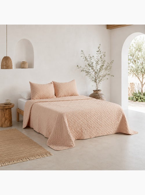 Conjunto de colcha lisa acolchoada com capa de almofada. - Kiabi Conjunto de colcha lisa acolchoada com capa de almofada. - Kiabi