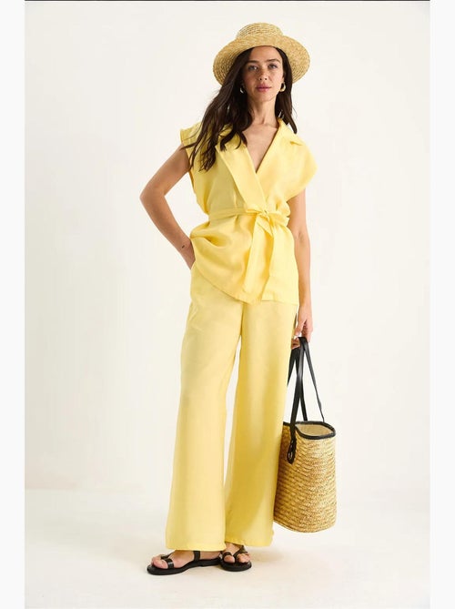 Conjunto de colete e calças de perna larga lucci - Kiabi Conjunto de colete e calças de perna larga lucci - Kiabi