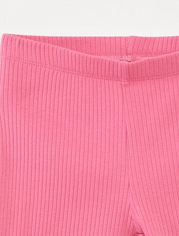 Conjunto de desporto top + calções tipo ciclista canelados - 2 peças