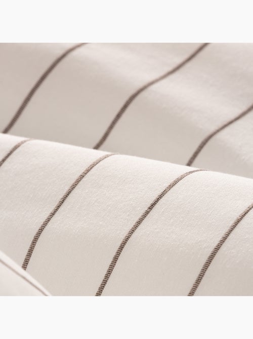 Conjunto de duas capas de almofada em algodão com fio em relevo, tecido texturizado. - Kiabi