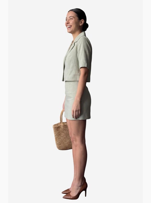 Conjunto de duas peças com camisa cropped de manga curta e minissaia my fashion - Kiabi