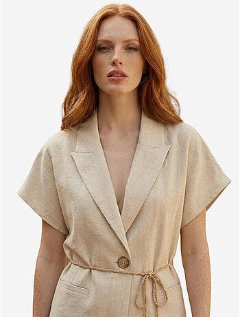Conjunto de duas peças com cintura subida, decote em v e detalhe de atilhos. My fashion