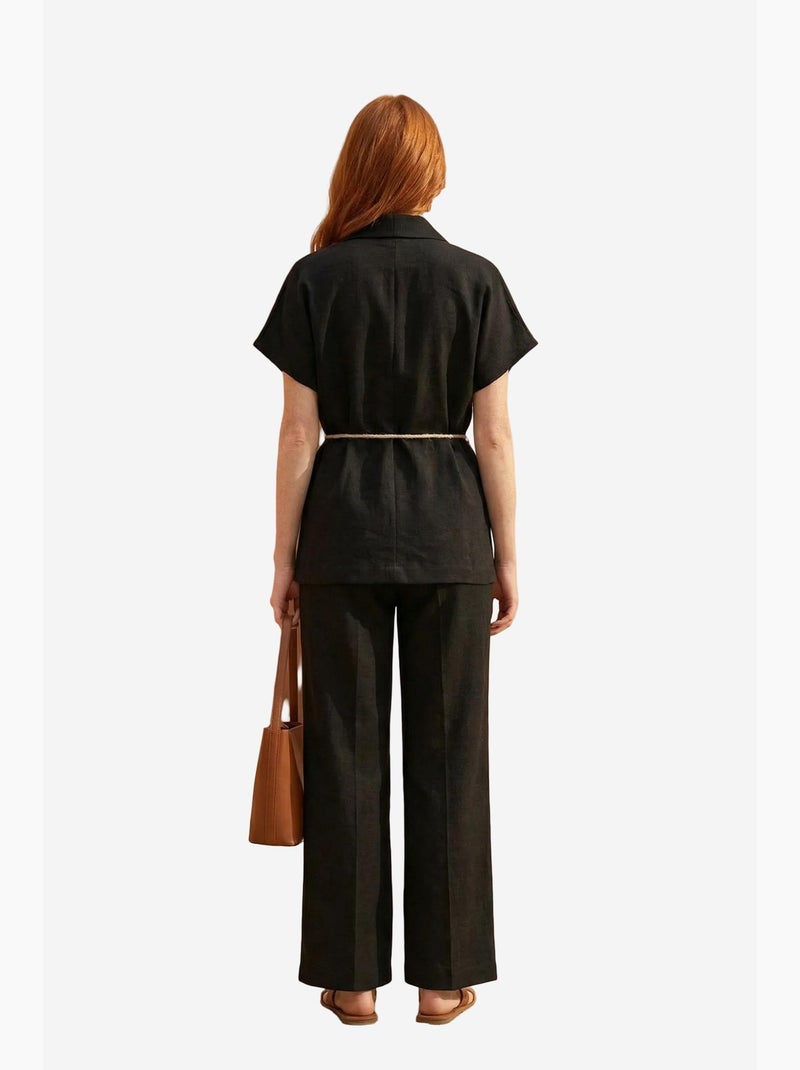 Conjunto de duas peças com cintura subida, decote em v e detalhe de atilhos. My fashion Preto - Kiabi