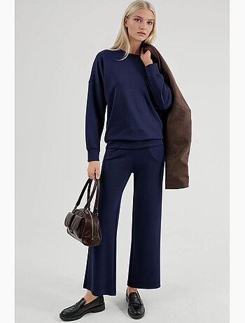 Conjunto de duas peças com sweatshirt de gola redonda modal touch e calças de perna larga hiccup